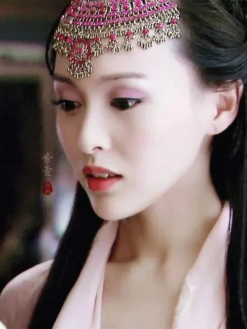 万喜电器2024buff加满:唐嫣代言,品牌实力全面升级(图3) 2-24032Q61H9325.jpg