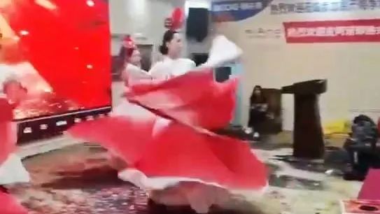 万喜电器2023年度营销峰会圆满落幕：亮剑2024集成新品类，探寻辉煌未来(图30)