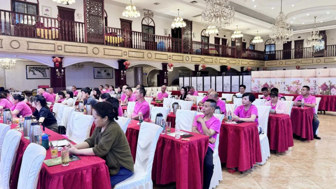 万喜电器 | 四川成都新品首发培训会圆满举行！(图2)