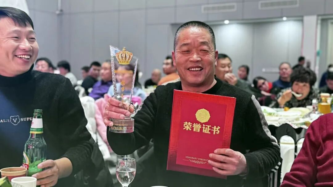 乘风破浪向前行，众志成城创辉煌！万喜电器2025新春年会活动圆满完成(图10)